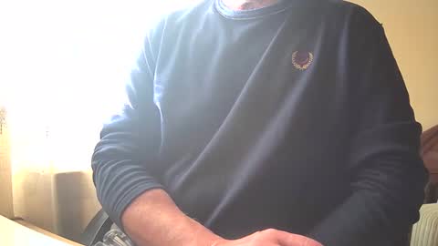 Snapshot of astelover chatting on December 25, 2024, 2:23 pm astelover online show from December 25, 2024, 2:23 pm