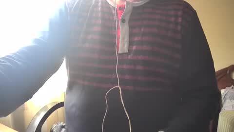 Snapshot of astelover chatting on February 16, 2025, 10:21 am astelover online show from February 16, 2025, 10:21 am