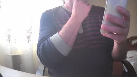 Snapshot of astelover chatting on November 23, 2025, 3:34 pm astelover online show from November 23, 2025, 3:34 pm