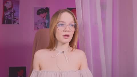 Snapshot of astra_lis chatting on January 18, 2025, 12:15 pm Astra online show from January 18, 2025, 12:15 pm