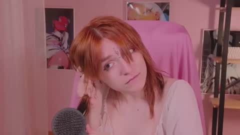 Snapshot of astra_lis chatting on September 23, 2025, 12:08 pm Astra online show from September 23, 2025, 12:08 pm