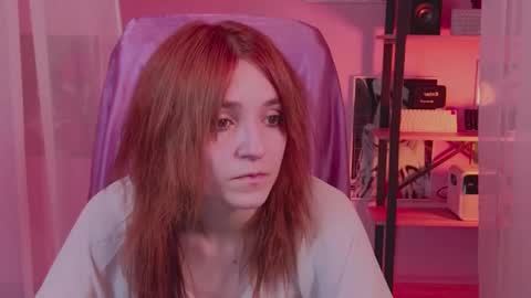 Snapshot of astra_lis chatting on September 25, 2025, 12:20 pm Astra online show from September 25, 2025, 12:20 pm