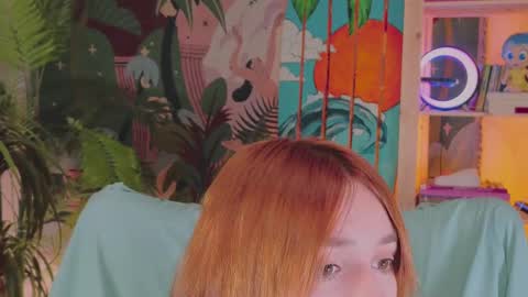 Snapshot of astra_lis chatting on October 8, 2025, 12:25 pm Astra online show from October 8, 2025, 12:25 pm