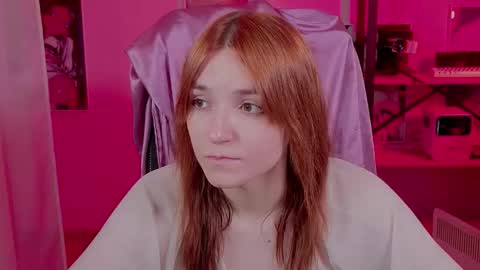 Snapshot of astra_lis chatting on October 10, 2025, 12:26 pm Astra online show from October 10, 2025, 12:26 pm