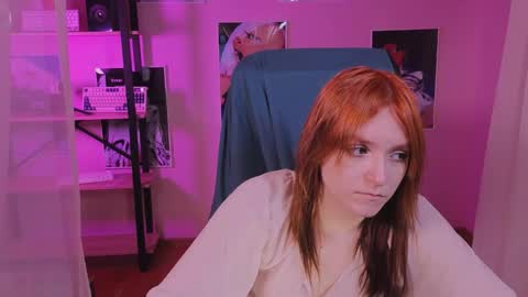 Snapshot of astra_lis chatting on October 25, 2025, 12:13 pm Astra online show from October 25, 2025, 12:13 pm