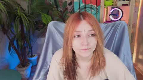 Snapshot of astra_lis chatting on November 16, 2025, 12:44 pm Astra online show from November 16, 2025, 12:44 pm