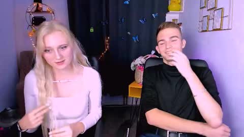 Snapshot of astren_villo chatting on October 13, 2025, 3:34 pm astren online show from October 13, 2025, 3:34 pm