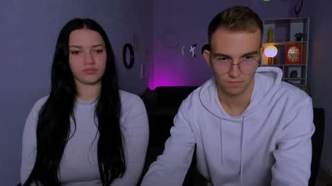 Snapshot of astren_villo chatting on October 14, 2025, 12:50 pm astren online show from October 14, 2025, 12:50 pm