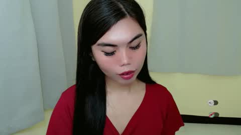 Snapshot of asuna_charming chatting on February 27, 2025, 8:42 pm asuna_charming online show from February 27, 2025, 8:42 pm