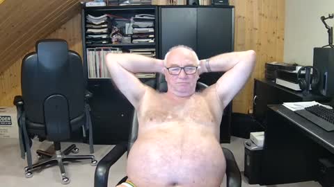Snapshot of asusandy chatting on December 30, 2024, 1:26 am asusandy online show from December 30, 2024, 1:26 am