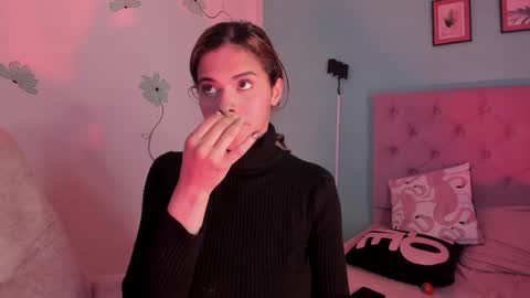 Snapshot of atenajb chatting on January 29, 2025, 9:39 pm ATENA online show from January 29, 2025, 9:39 pm