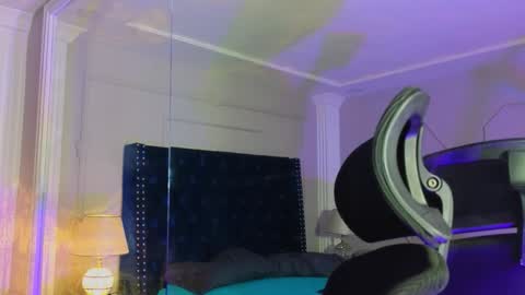 Athenea sky  online show from December 22, 2025, 10:07 pm