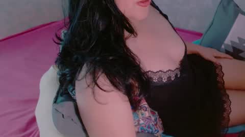 Snapshot of atesex chatting on October 3, 2025, 6:16 pm Juliana online show from October 3, 2025, 6:16 pm