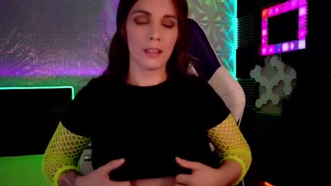 Snapshot of athenaautumn chatting on October 16, 2025, 2:23 am Athena Autumn online show from October 16, 2025, 2:23 am