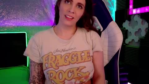 Snapshot of athenaautumn chatting on November 29, 2025, 10:18 am Athena Autumn online show from November 29, 2025, 10:18 am