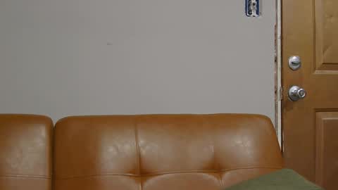 Snapshot of atirahcali chatting on November 13, 2025, 12:09 am AtirahCali online show from November 13, 2025, 12:09 am