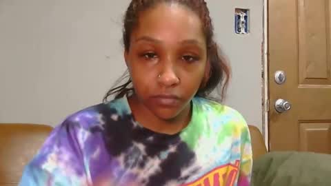 Snapshot of atirahcali chatting on November 14, 2025, 10:58 am AtirahCali online show from November 14, 2025, 10:58 am