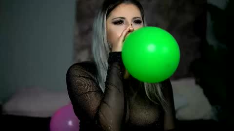 AudreySosa online show from November 12, 2025, 9:58 pm