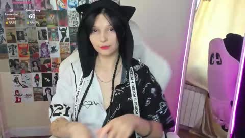 Audrey online show from October 14, 2025, 9:54 am