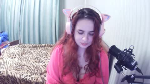 Snapshot of augustinefegett chatting on October 19, 2025, 3:01 pm Emiko online show from October 19, 2025, 3:01 pm