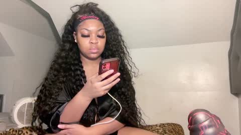 aunyxxx online show from January 16, 2025, 4:38 am