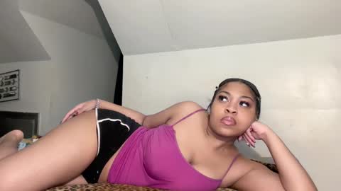 aunyxxx online show from March 1, 2025, 5:09 am