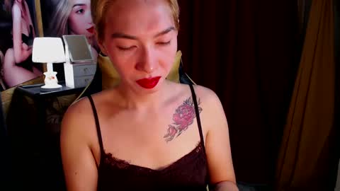 Snapshot of aurakharisma_xx chatting on December 21, 2024, 3:03 am Miss awra online show from December 21, 2024, 3:03 am