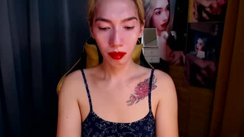 Snapshot of aurakharisma_xx chatting on February 14, 2025, 4:47 am Miss awra online show from February 14, 2025, 4:47 am