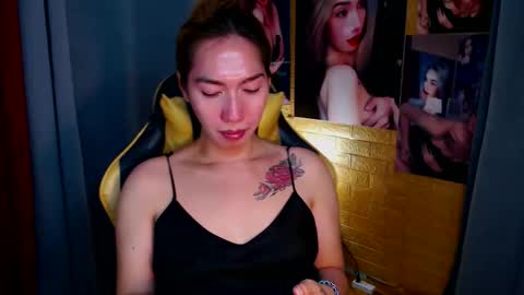 Snapshot of aurakharisma_xx chatting on September 12, 2025, 5:57 pm Miss awra online show from September 12, 2025, 5:57 pm