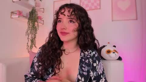 Snapshot of aurora_aaa chatting on February 13, 2025, 9:27 pm Aurora online show from February 13, 2025, 9:27 pm