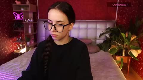 Snapshot of aurora_aksness chatting on February 15, 2025, 4:34 pm Aurora online show from February 15, 2025, 4:34 pm