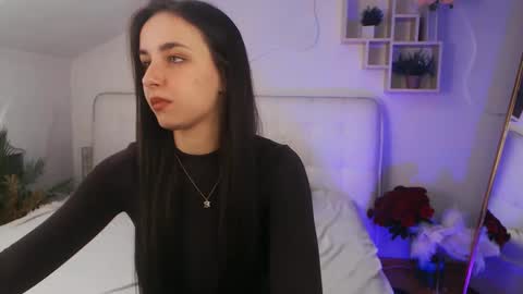 Snapshot of aurora_aksness chatting on March 10, 2025, 2:16 pm Aurora online show from March 10, 2025, 2:16 pm