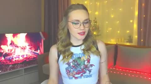 Snapshot of aurora_golden chatting on January 24, 2025, 4:28 pm Kate online show from January 24, 2025, 4:28 pm