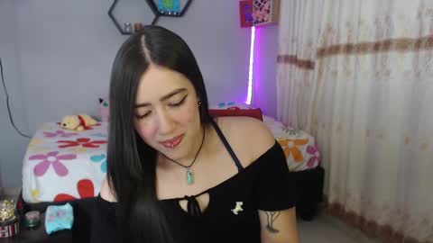 Snapshot of aurora_shy_ chatting on January 16, 2025, 3:56 am Aurora  online show from January 16, 2025, 3:56 am