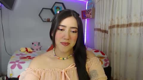 Snapshot of aurora_shy_ chatting on January 18, 2025, 4:15 am Aurora  online show from January 18, 2025, 4:15 am