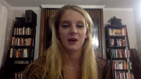 Snapshot of auroraandorion chatting on January 25, 2025, 2:26 am Aurora and Orion online show from January 25, 2025, 2:26 am