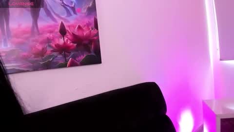 Aurora Diaz online show from September 10, 2025, 9:15 pm