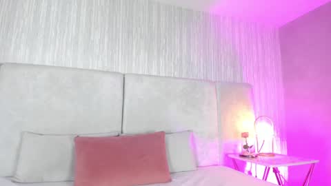 Snapshot of auroradurand chatting on January 31, 2025, 9:26 pm ... ... online show from January 31, 2025, 9:26 pm