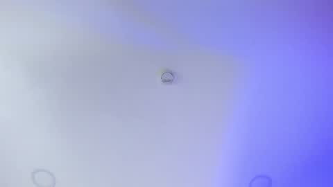 Snapshot of auroradurand chatting on February 6, 2025, 12:00 am ... ... online show from February 6, 2025, 12:00 am