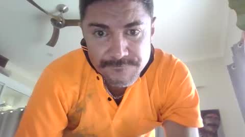 aussiemandon962425 online show from December 18, 2025, 1:11 am