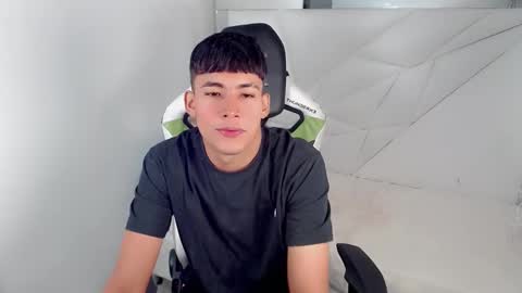 Snapshot of austin_col_ chatting on September 28, 2025, 2:22 pm AUSTIN online show from September 28, 2025, 2:22 pm