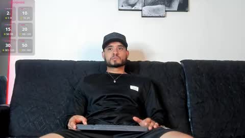 AustinTorres  online show from September 26, 2025, 3:10 am