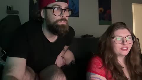 autumn_white online show from November 23, 2025, 4:56 am