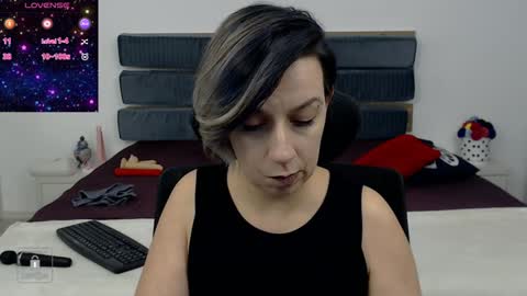 Snapshot of autumnopal chatting on December 19, 2024, 3:18 am AutumnOpal online show from December 19, 2024, 3:18 am