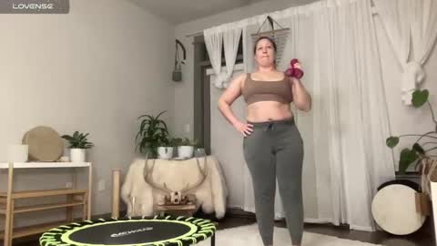 Snapshot of avabradley chatting on January 9, 2025, 2:01 am Ava . Support my channel by using my affiliate link to make your account  Thanks  online show from January 9, 2025, 2:01 am