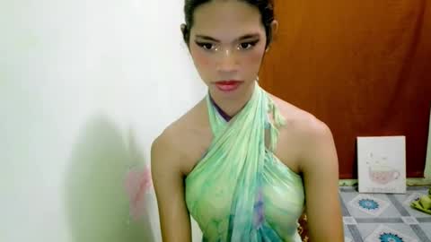 Snapshot of avacadaxcx chatting on October 21, 2025, 10:38 am avacadaxcx online show from October 21, 2025, 10:38 am