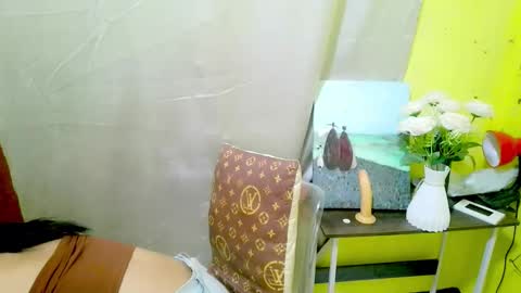 Snapshot of avacadaxcx chatting on December 16, 2025, 1:43 am avacadaxcx online show from December 16, 2025, 1:43 am