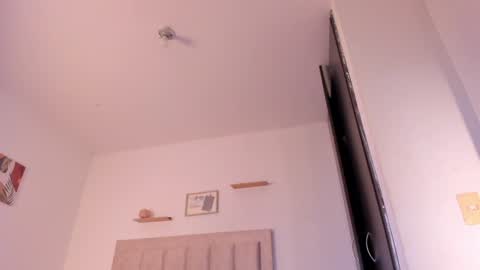 Avaline Help me reach 100 likes TRANSMISSION EVERY DAY FROM 39 PM online show from January 20, 2025, 11:54 pm