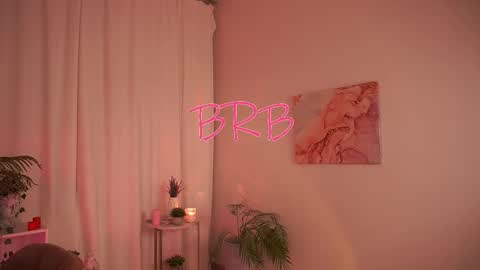 Snapshot of avaryder chatting on November 5, 2025, 2:28 pm Ava online show from November 5, 2025, 2:28 pm