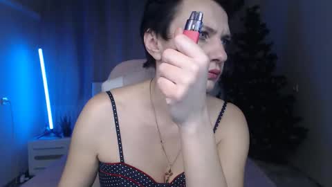 Snapshot of avasaturnian chatting on November 23, 2025, 7:41 am avasaturnian online show from November 23, 2025, 7:41 am